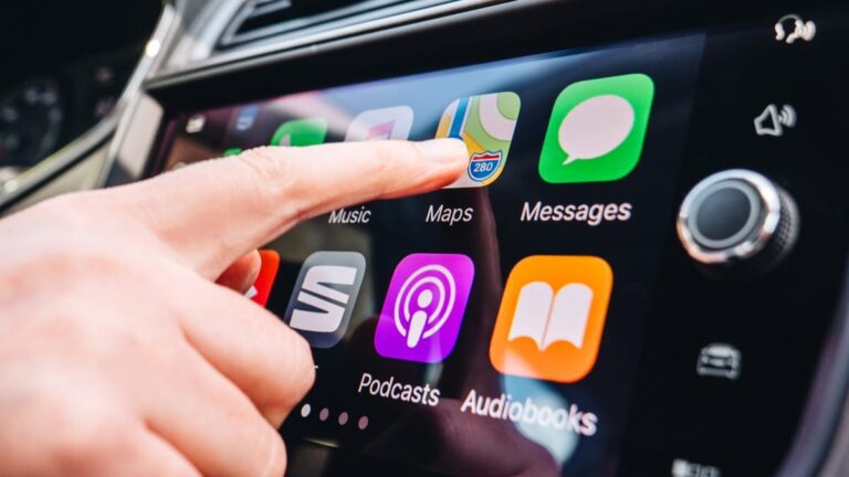 car stereo with apple carplay