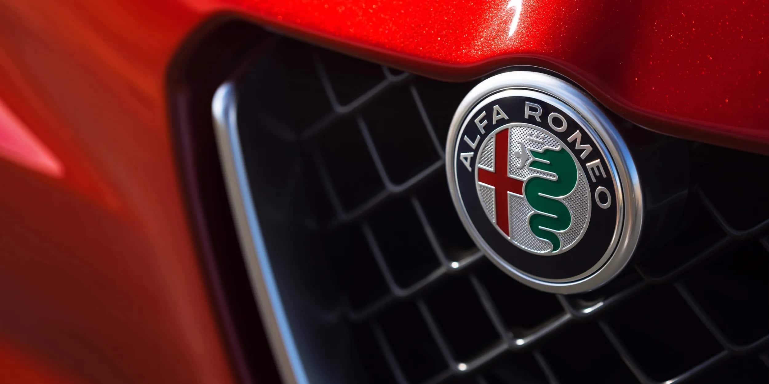 alfa romeo car logo