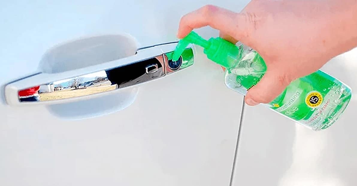 hand sanitizer de-icer