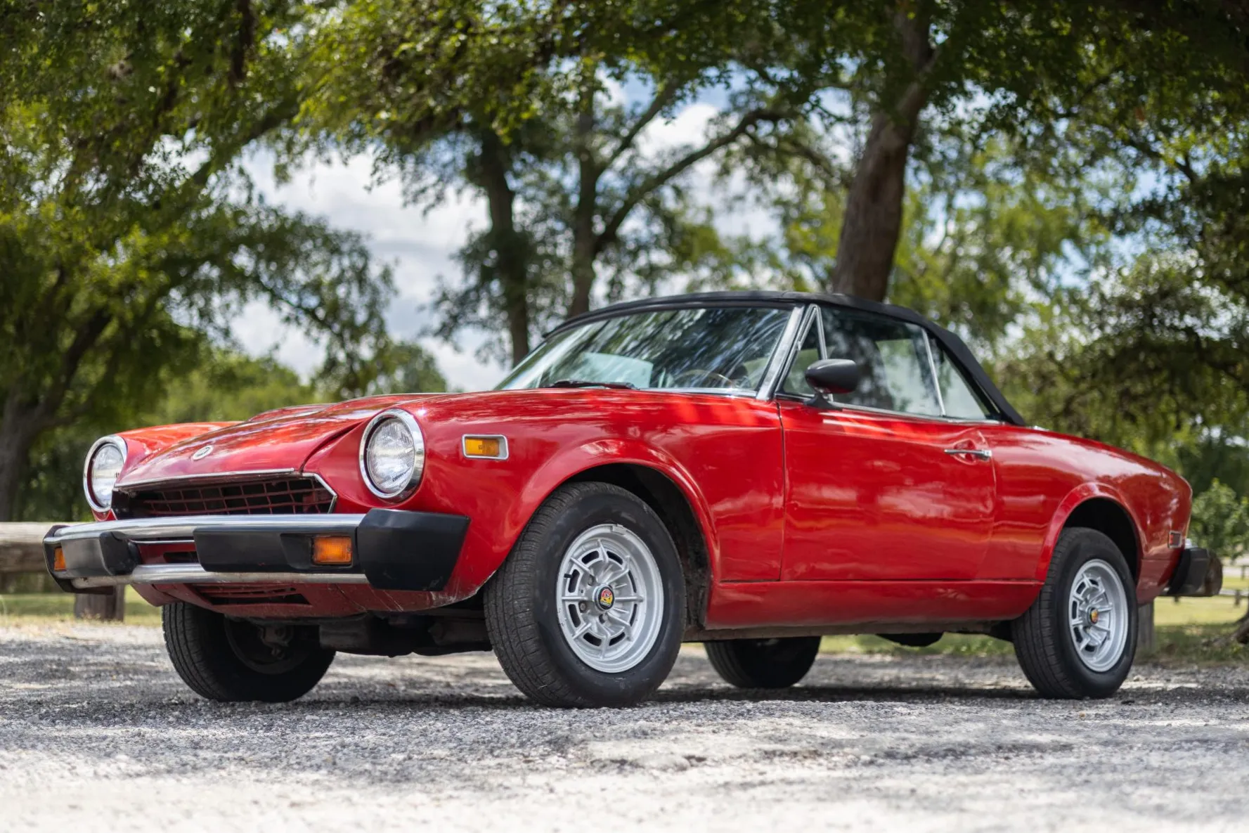 1977 fiat 124 spider
