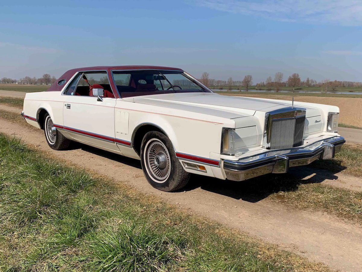 lincoln continental
