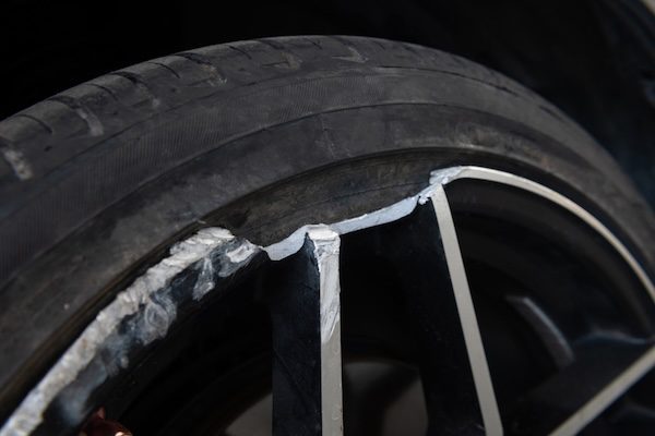 cracked rim