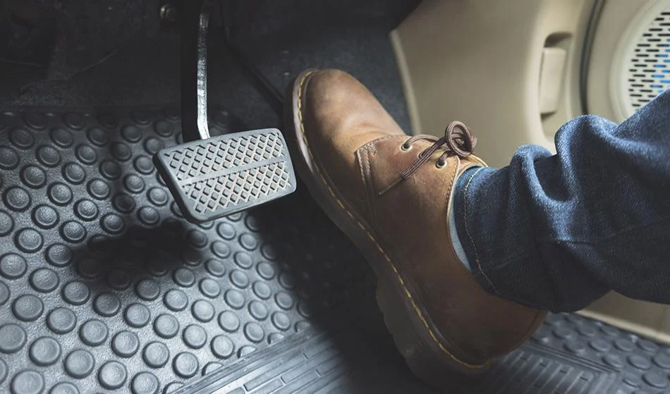 accelerator pedal