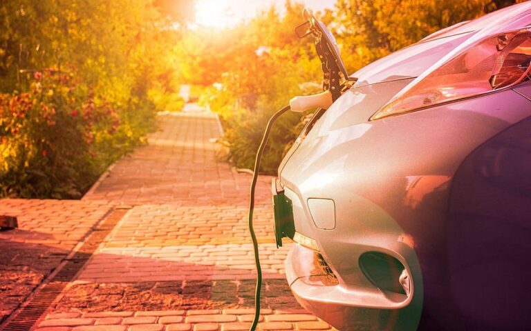 electric vehicle outdoor charging