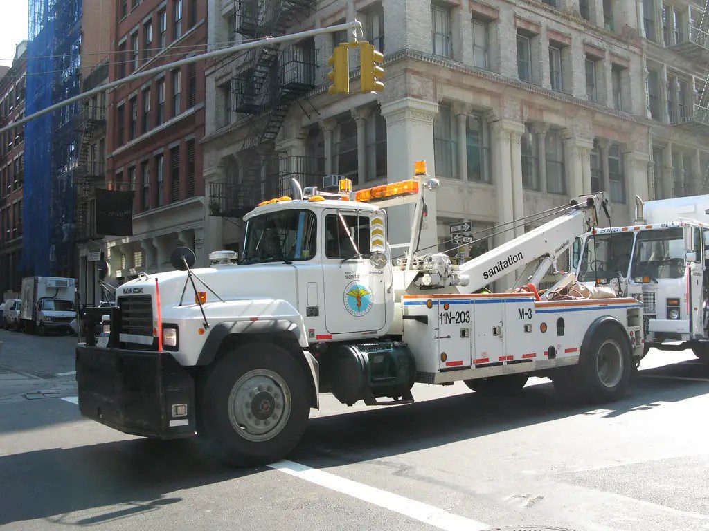 tow truck