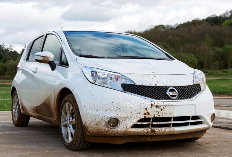 dirty white car