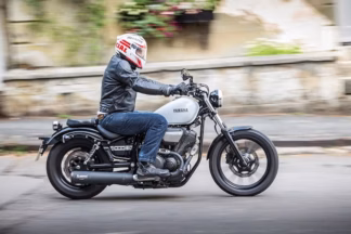 yamaha xv950