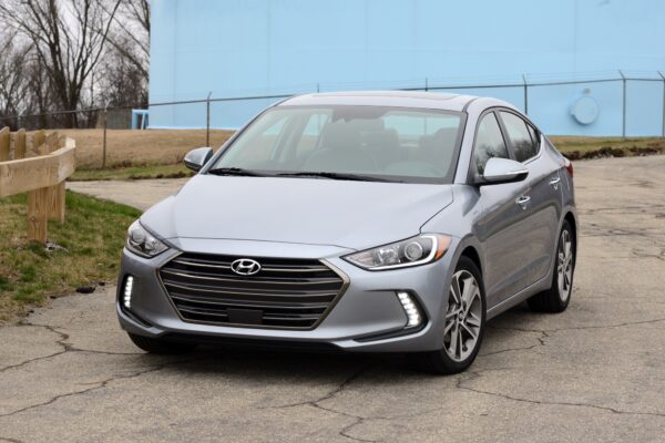hyundai elantra parked