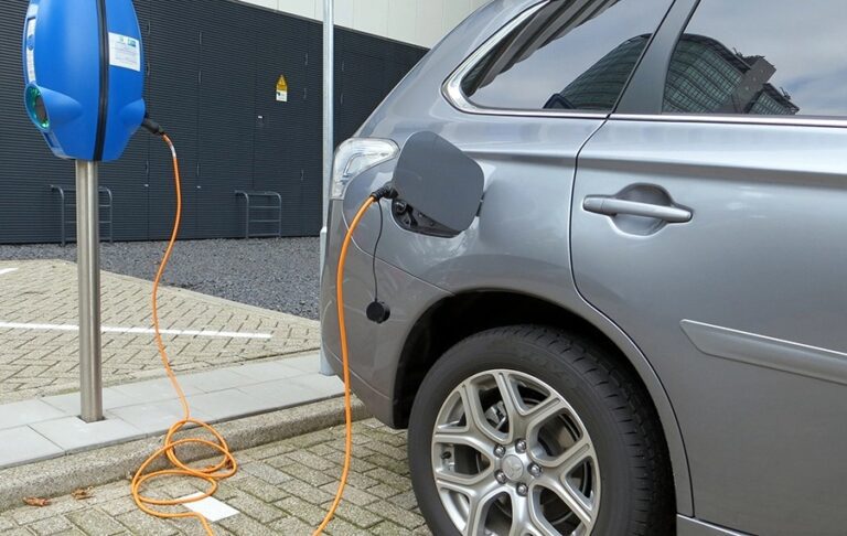 charging station for electric cars