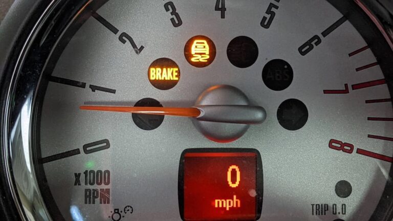 2012 mini cooper brake light