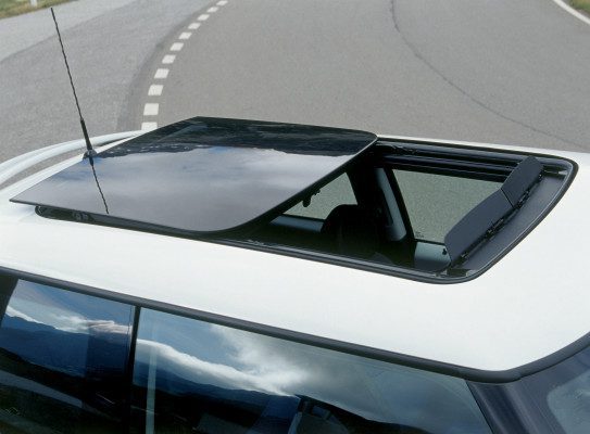 mini cooper panoramic roof